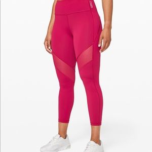 Lululemon Barry’s boot camp tights